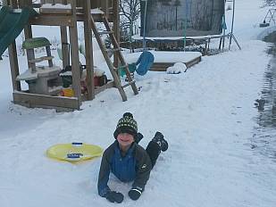 Spielen im Schnee
